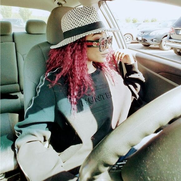 Hunter crop sweater  - Picture 2 of 4